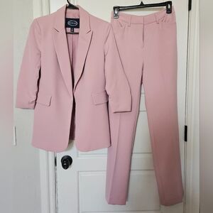 Womens Light Pink Pant Suit